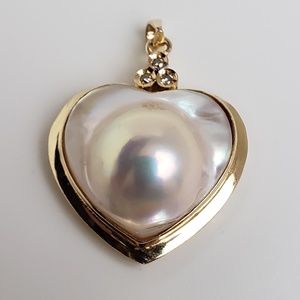 Large 18K Yellow Gold MOP and Diamond Pendant